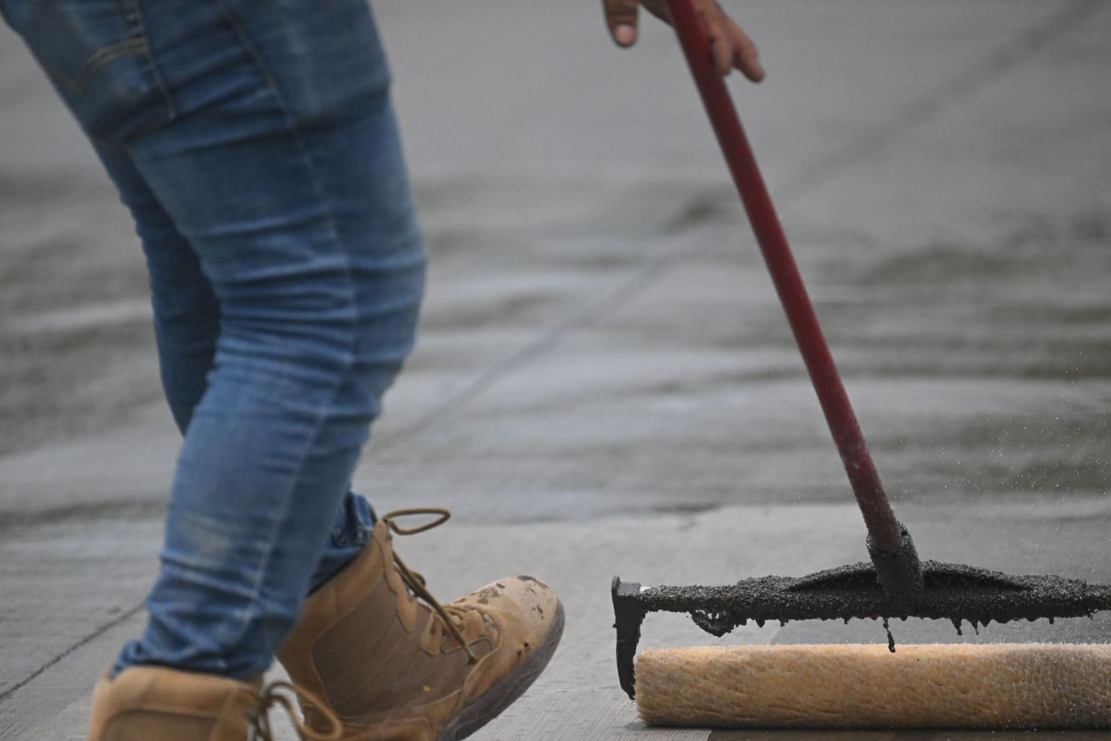 Licensed local tradespeople handling concrete resurfacing in the Central Coast